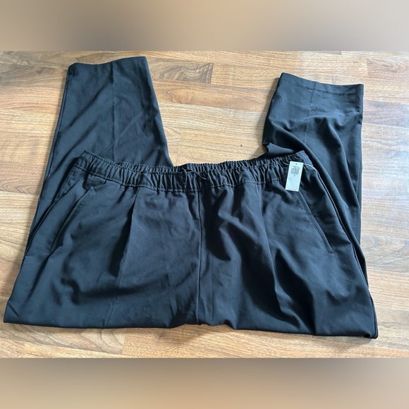 Old Navy Black Stretch Pants - Picture 1 of 3